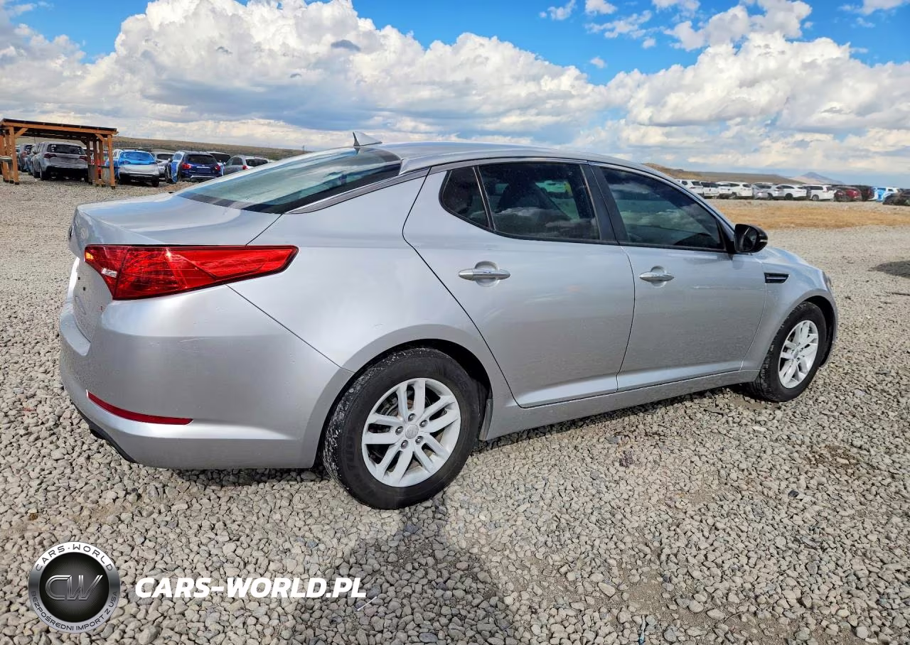2013 Kia Optima Lx VIN:KNAGM4A72D5413498 - 3
