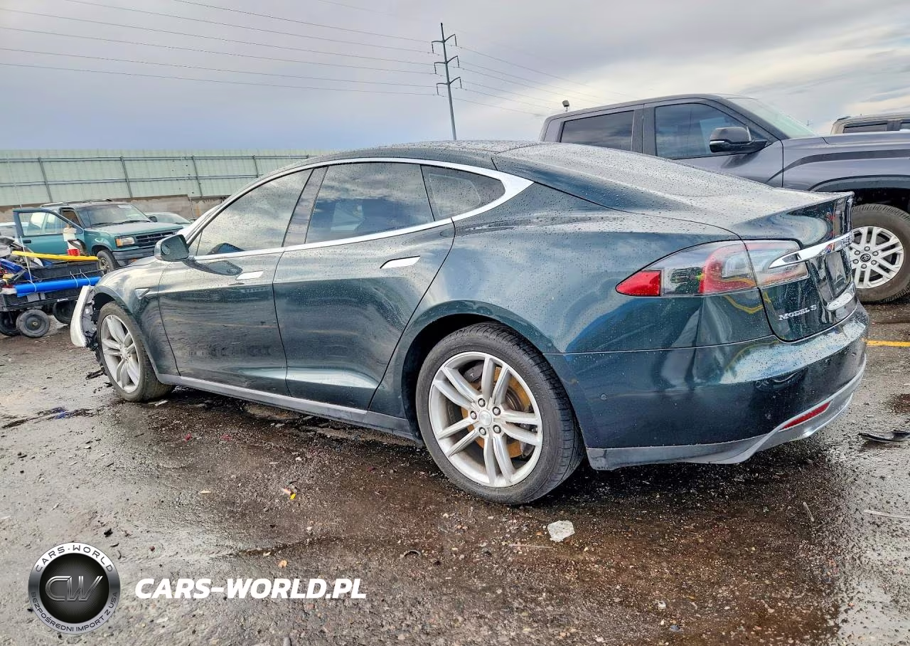 2014 Tesla Model S VIN:5YJSA1S18EFP59005 - 2