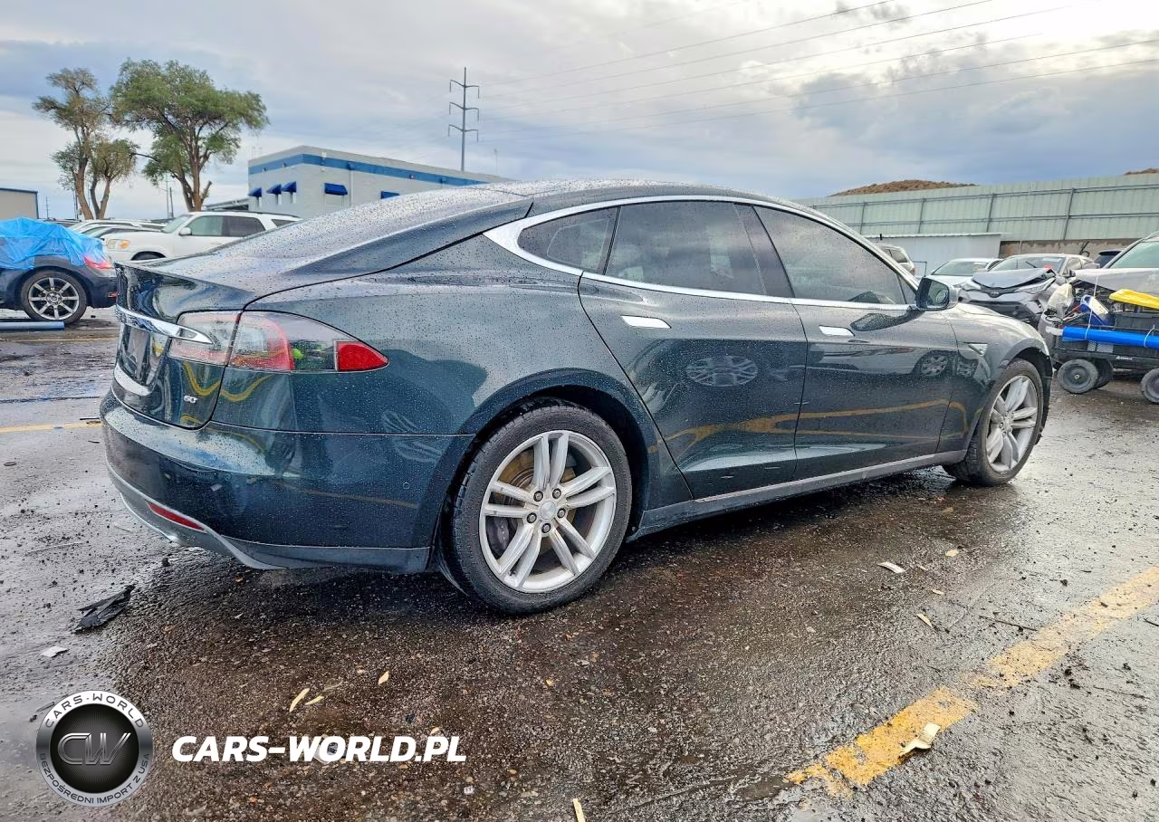 2014 Tesla Model S VIN:5YJSA1S18EFP59005 - 3