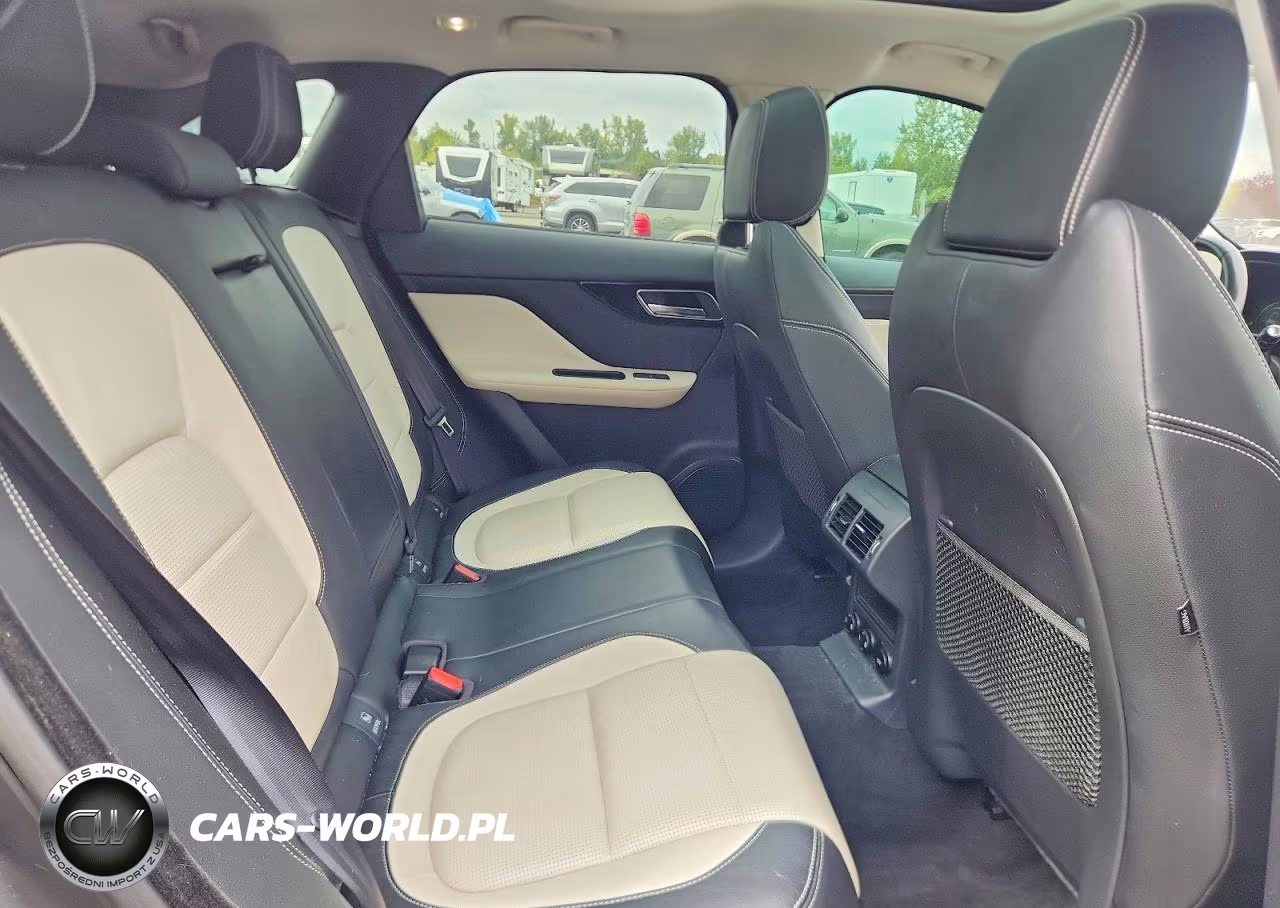 2018 Jaguar F-Pace R - Sport VIN:SADCL2FN0JA251698 - 10