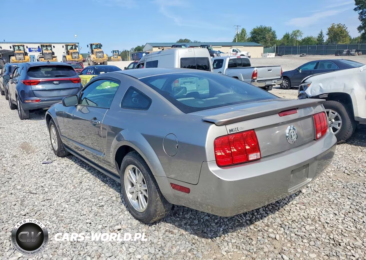 2008 Ford Mustang V6 Coupe VIN:1ZVHT80N285198872 - 2