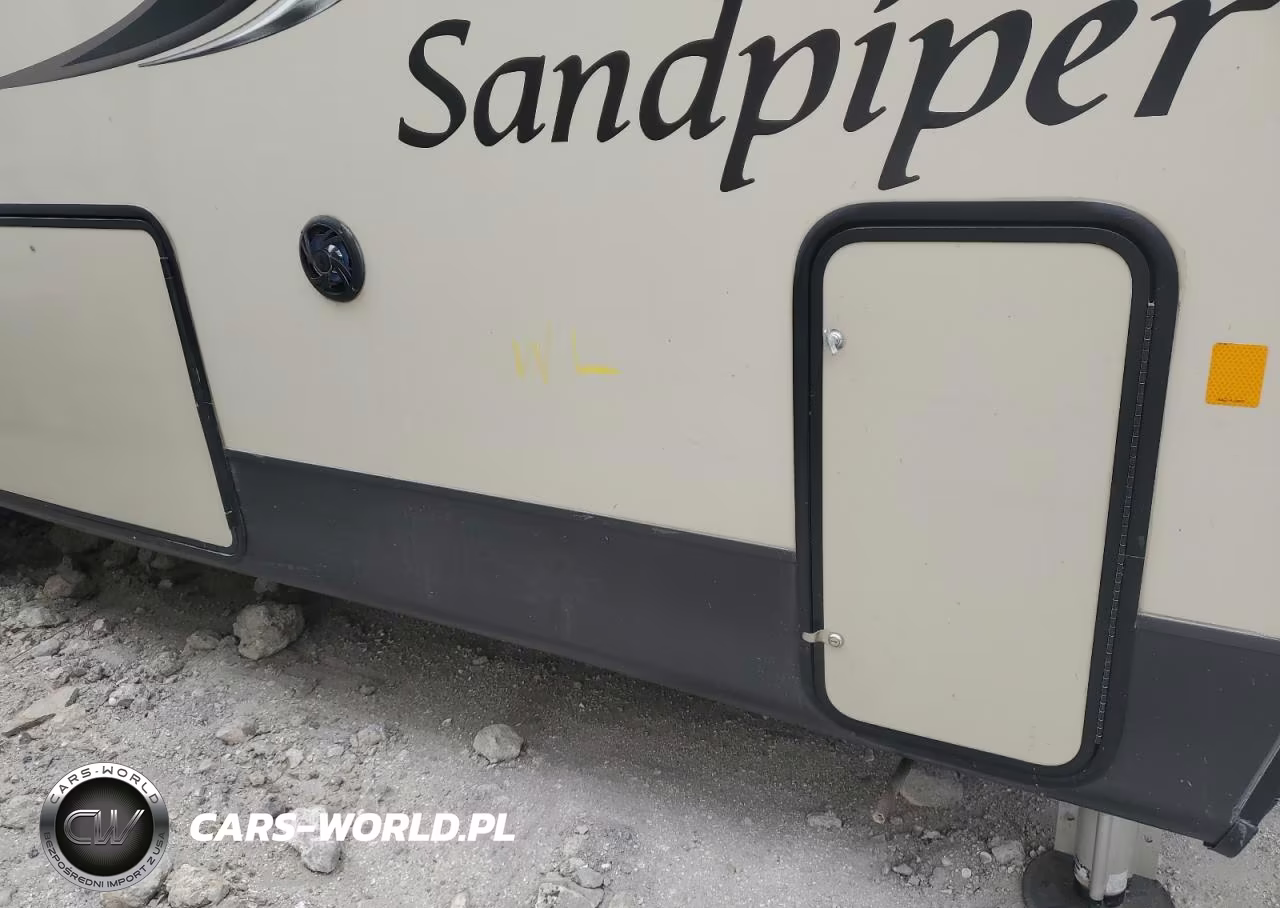 2017 Wildwood Sandpiper VIN:4X4FSAP21HJ034921 - 9