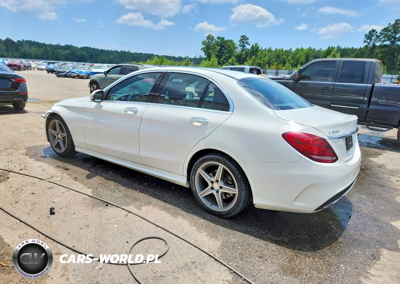 2015 Mercedes-Benz C 300 VIN:55SWF4JB7FU077425 - 2