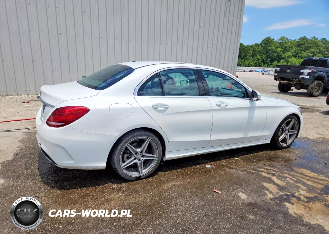 2015 Mercedes-Benz C 300 VIN:55SWF4JB7FU077425 - 3