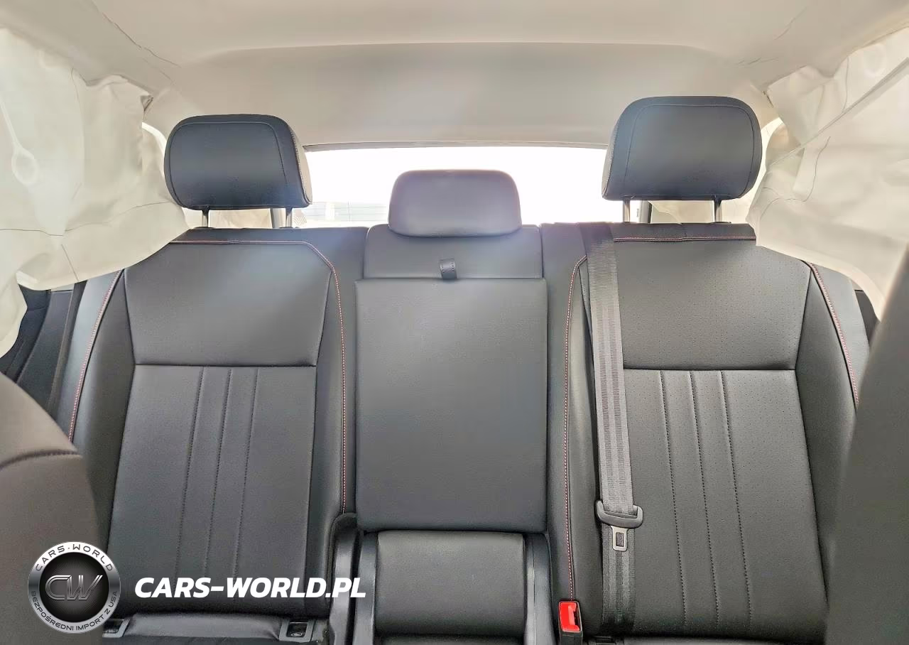 2024 Volkswagen Tiguan Wolfsburg VIN:3VVAB7AXXRM217747 - 10