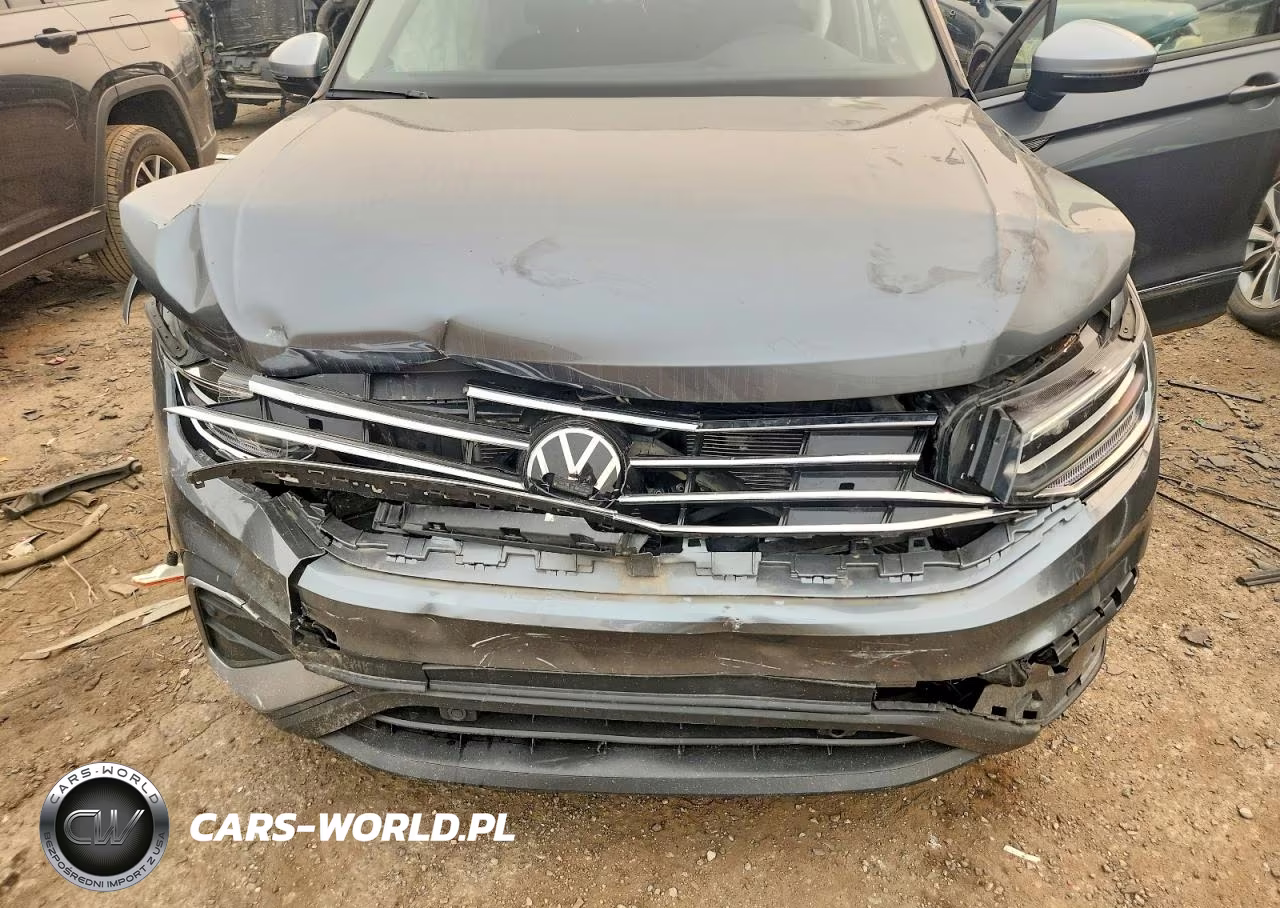 2024 Volkswagen Tiguan Wolfsburg VIN:3VVAB7AXXRM217747 - 12