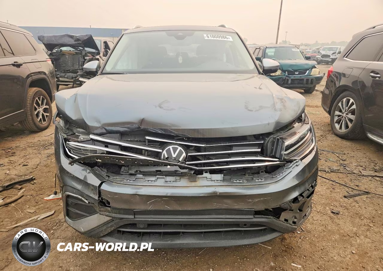 2024 Volkswagen Tiguan Wolfsburg VIN:3VVAB7AXXRM217747 - 5