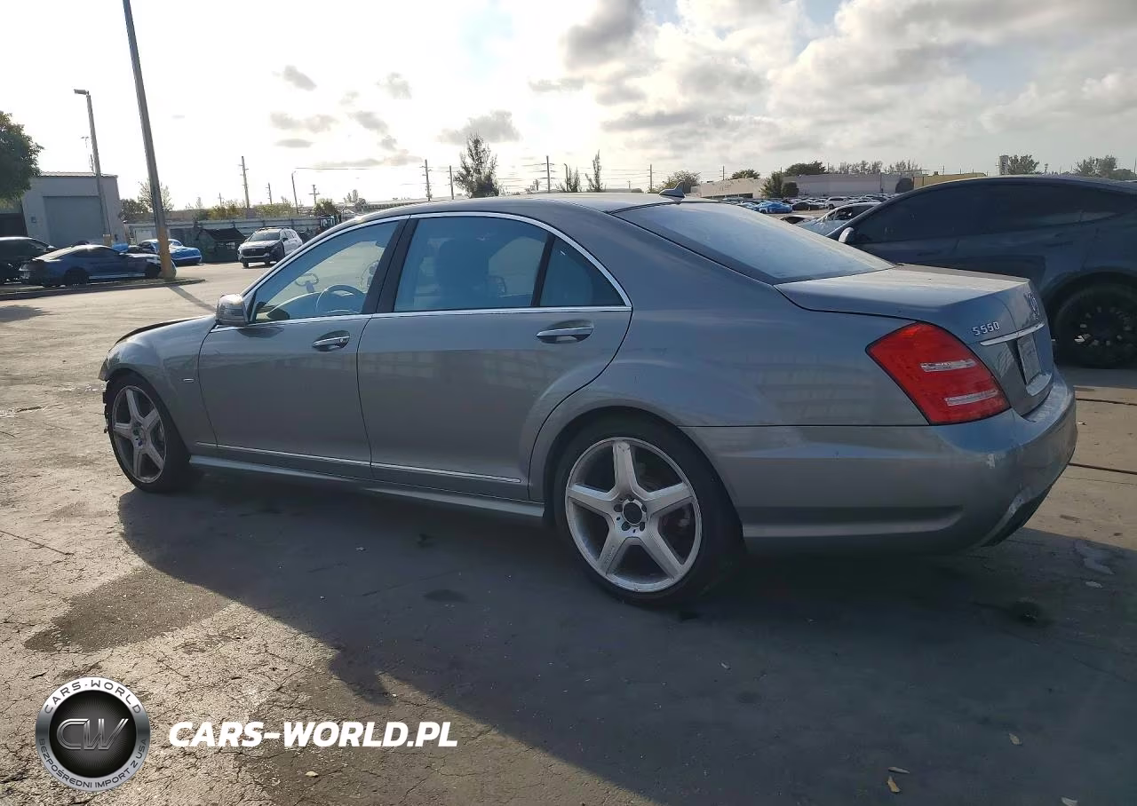 2012 Mercedes-Benz S 550 VIN:WDDNG7DB0CA436213 - 2