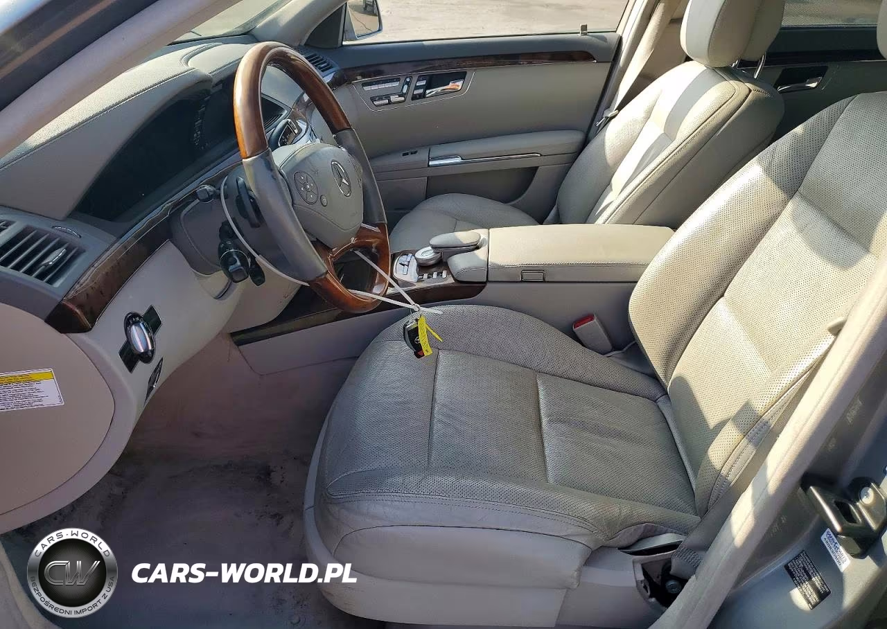 2012 Mercedes-Benz S 550 VIN:WDDNG7DB0CA436213 - 7
