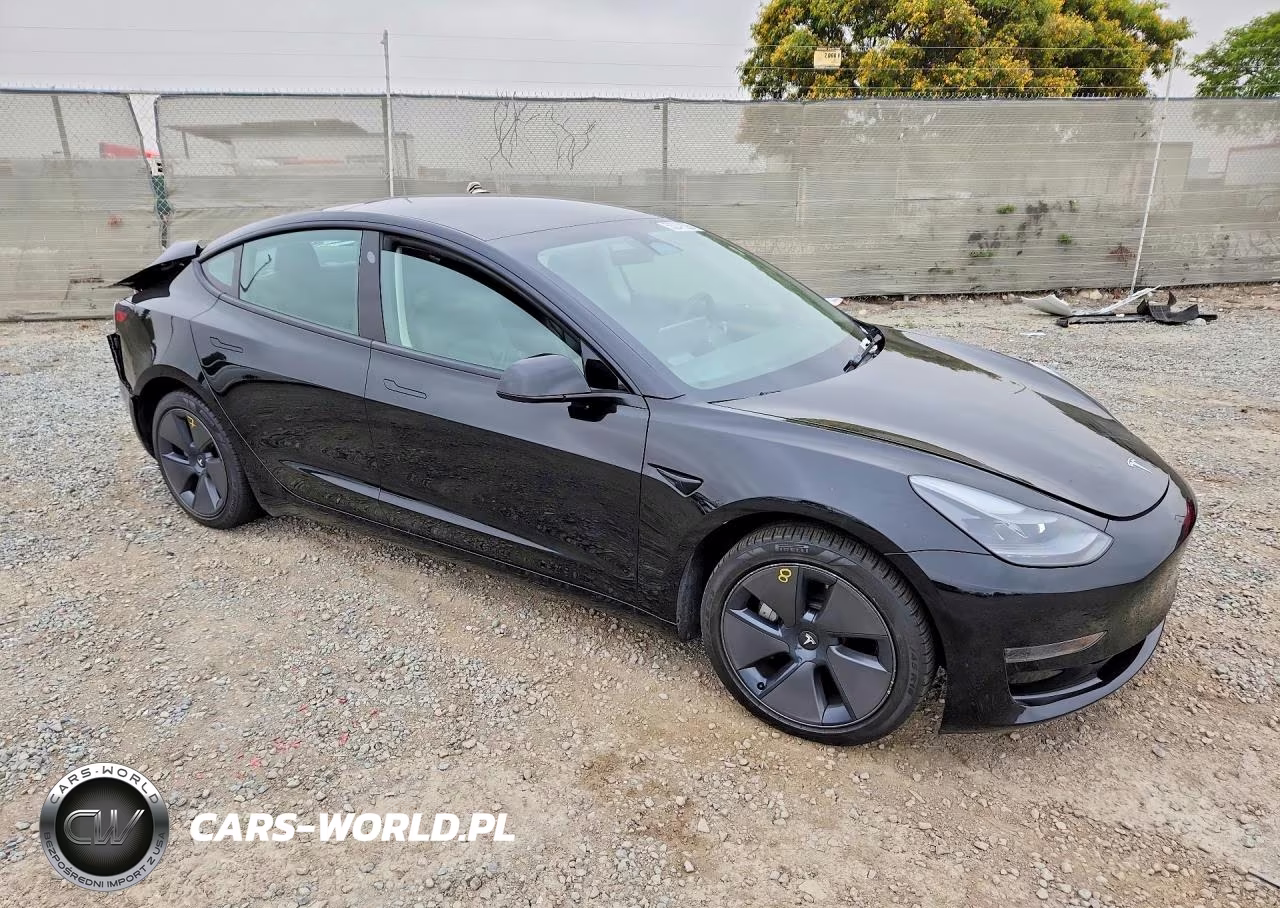2023 Tesla Model 3 VIN:5YJ3E1EA7PF665818 - 4
