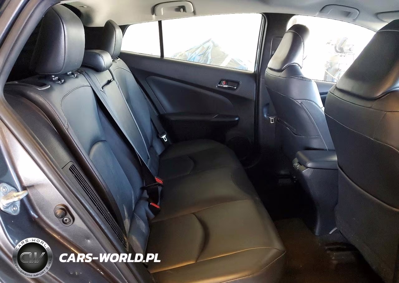 2020 Toyota Prius Prime Xle VIN:JTDKARFPXL3163255 - 10