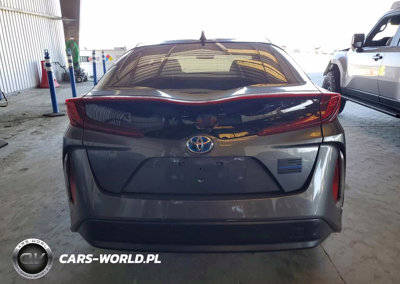 2020 Toyota Prius Prime Xle VIN:JTDKARFPXL3163255 - 6