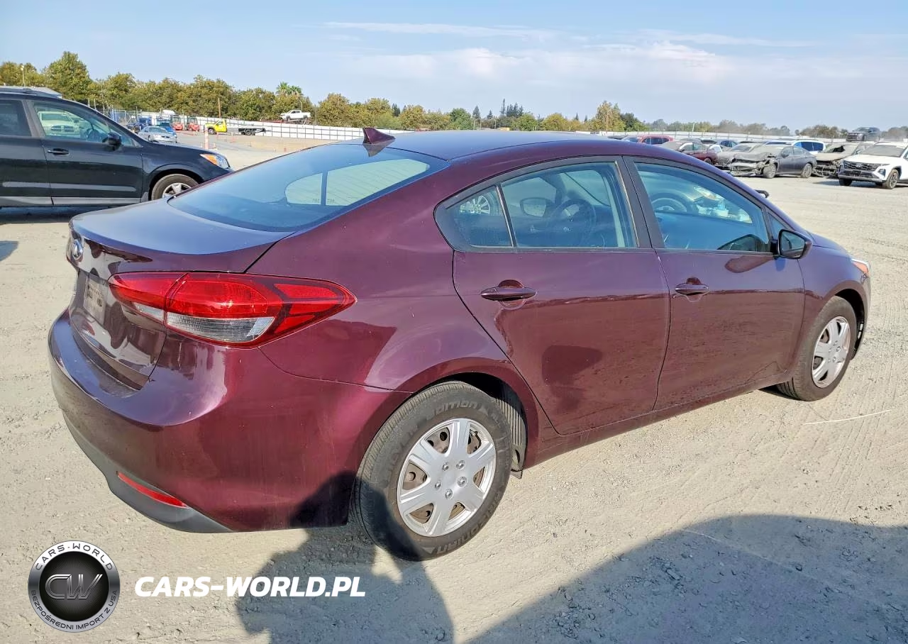 2018 Kia Forte Lx VIN:3KPFK4A78JE268956 - 3