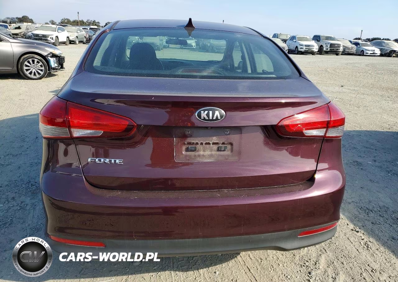 2018 Kia Forte Lx VIN:3KPFK4A78JE268956 - 6