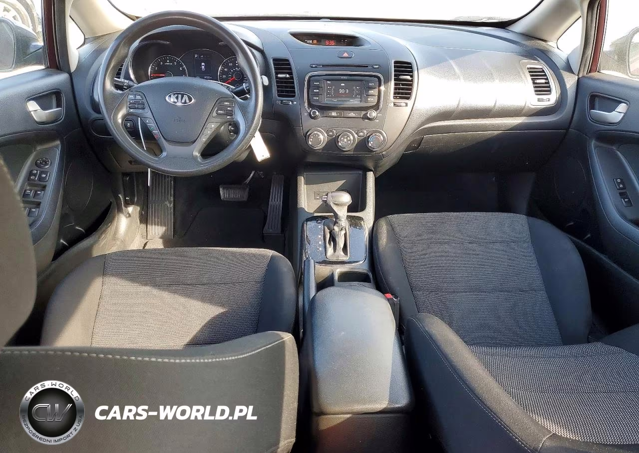 2018 Kia Forte Lx VIN:3KPFK4A78JE268956 - 8