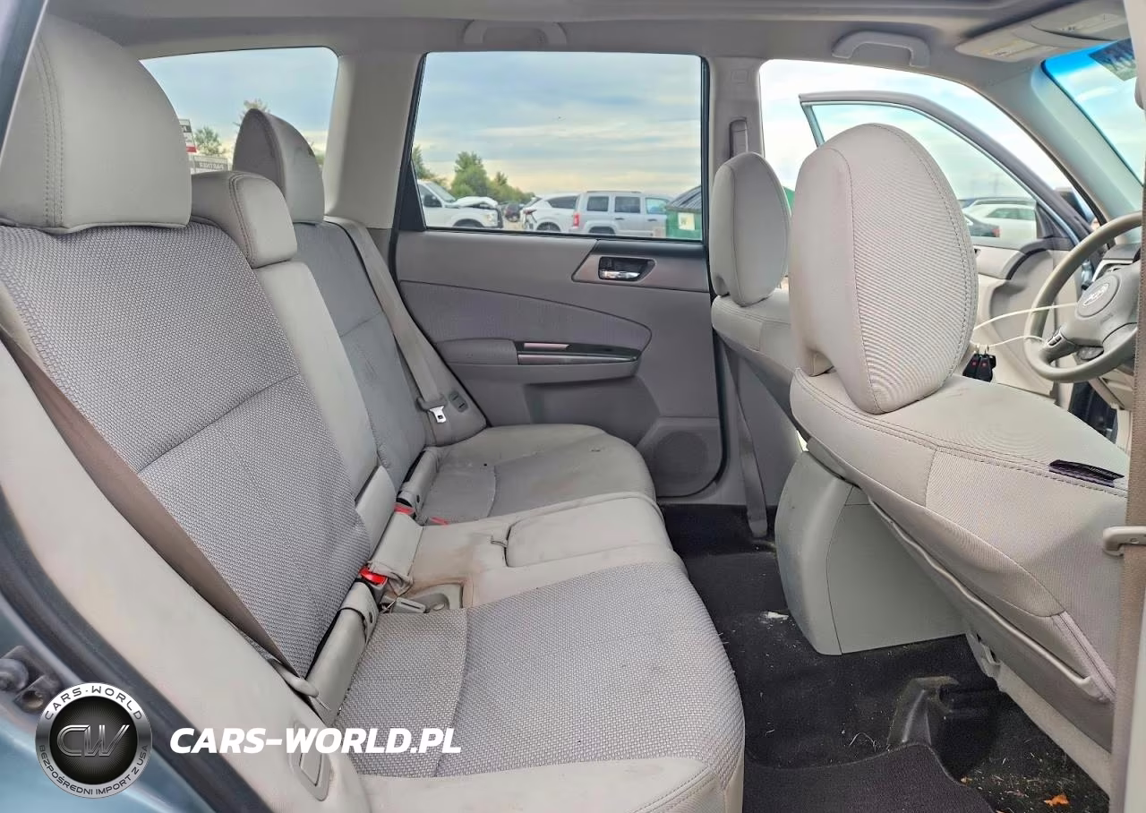 2011 Subaru Forester 2.5X Premium VIN:JF2SHBDC6BH724167 - 10