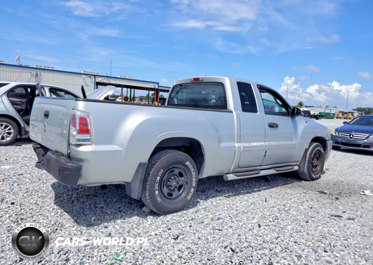 2007 Mitsubishi Raider Ls VIN:1Z7HC22KX7S162824 - 3