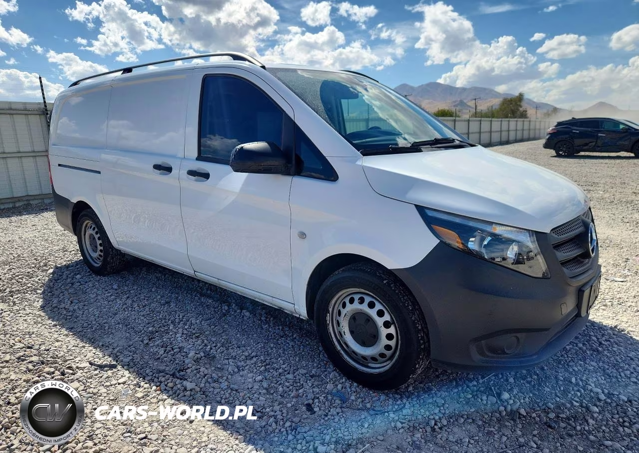 2018 Mercedes-Benz Metris VIN:WD3PG2EA0J3398828 - 4