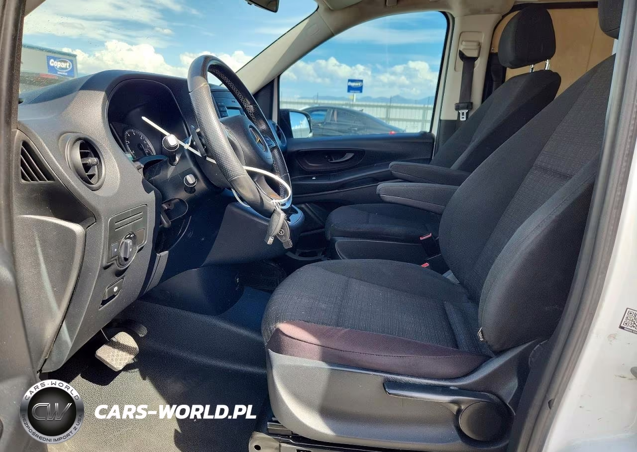 2018 Mercedes-Benz Metris VIN:WD3PG2EA0J3398828 - 7