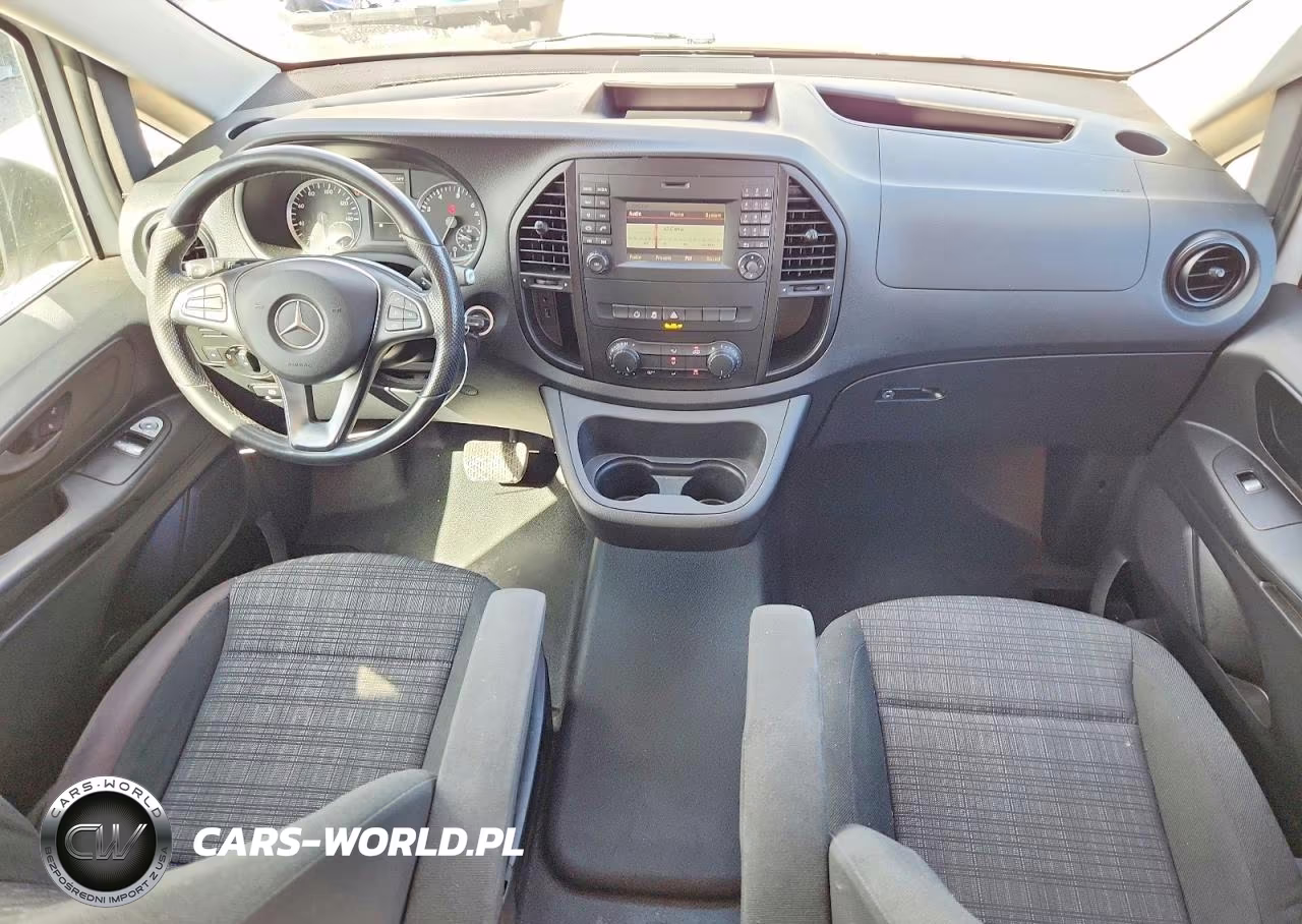 2018 Mercedes-Benz Metris VIN:WD3PG2EA0J3398828 - 8