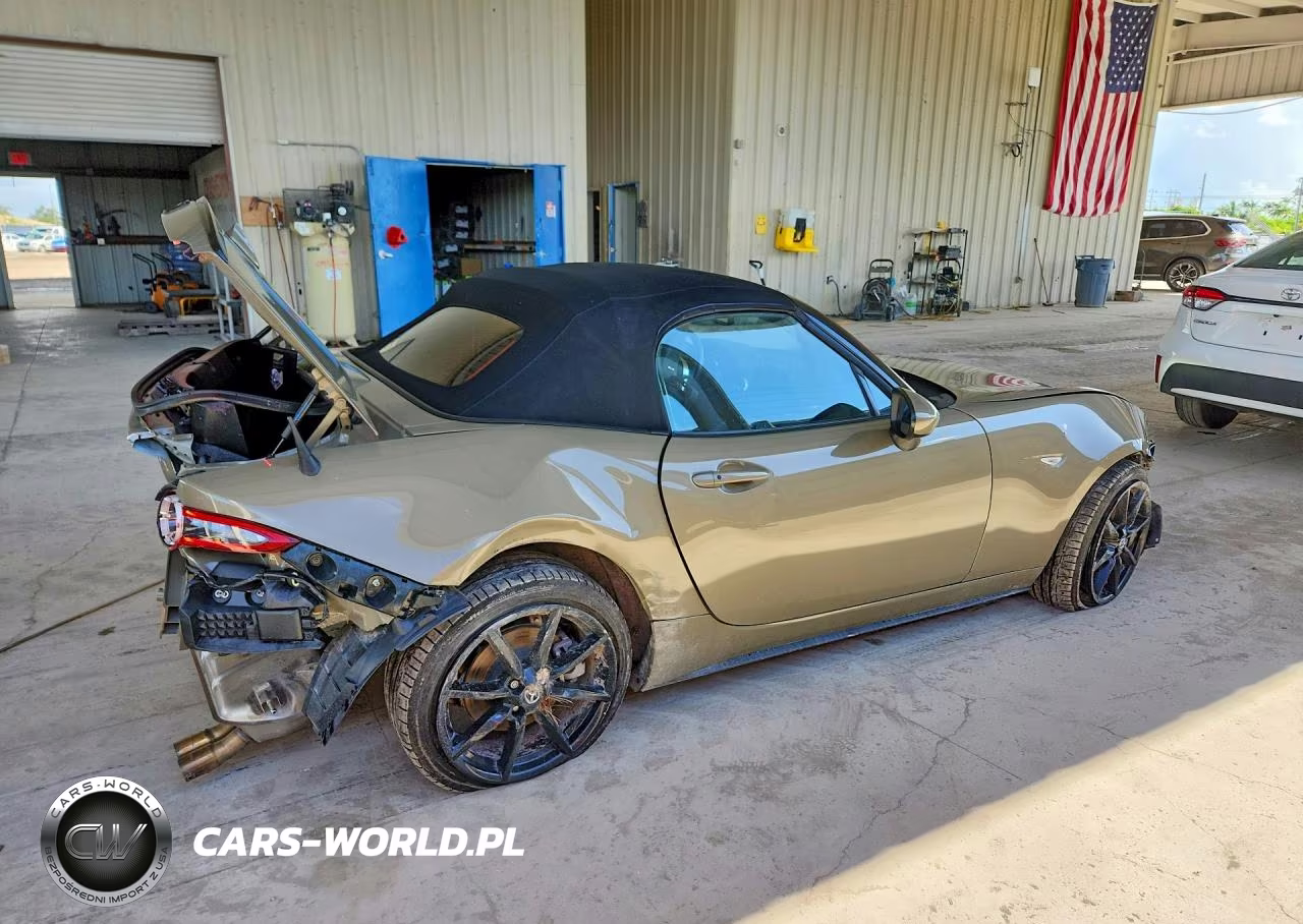 2023 Mazda Mx-5 Miata Grand Touring VIN:JM1NDAD72P0555386 - 3