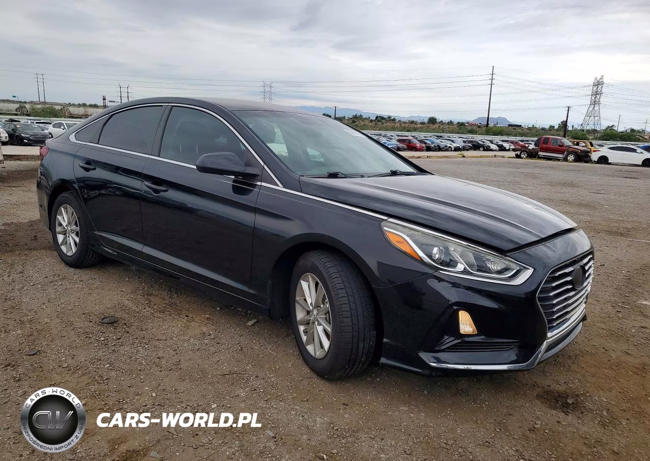 2018 Hyundai Sonata Se VIN:5NPE24AF7JH692269 - 4
