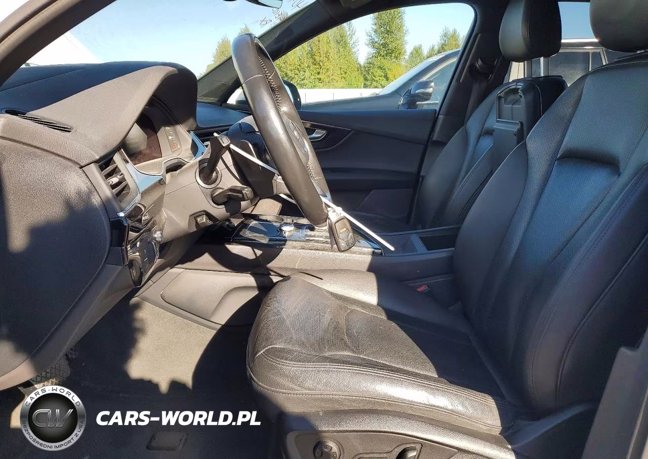 2017 Audi Q7 Prestige VIN:WA1VAAF7XHD046057 - 7