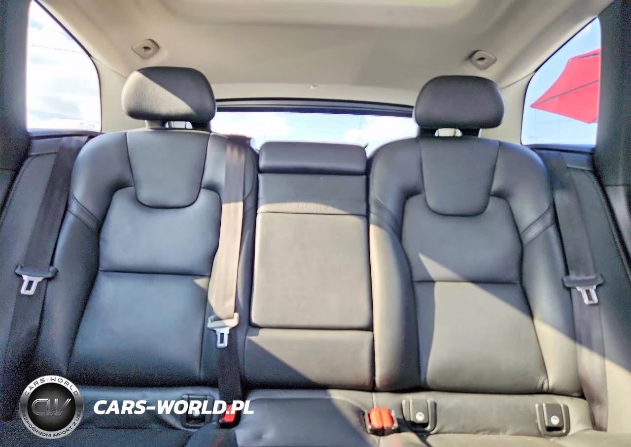 2018 Volvo Xc60 T6 VIN:LYVA22RL0JB113779 - 10
