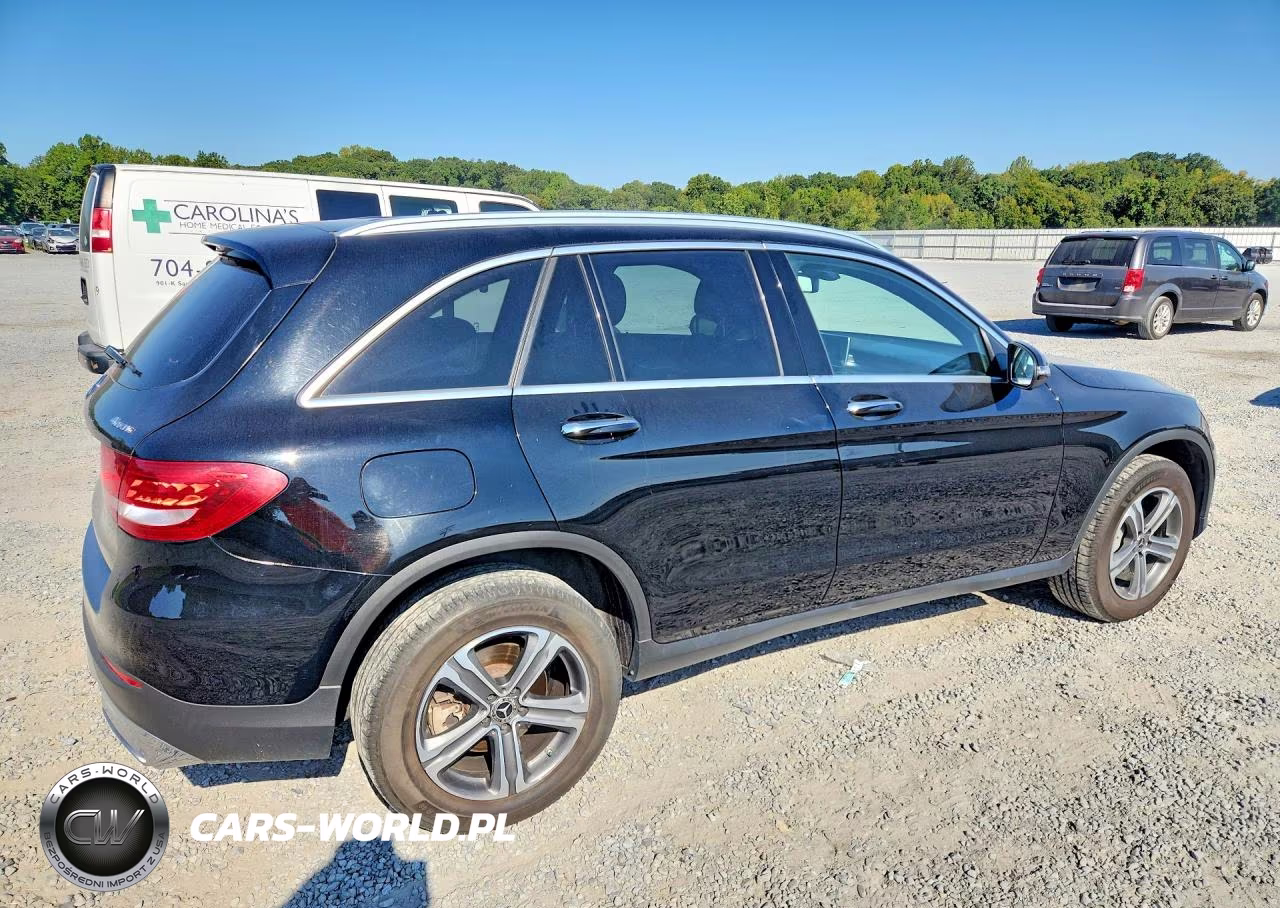 2018 Mercedes-Benz Glc 300 4Matic VIN:WDC0G4KB4JV076031 - 3