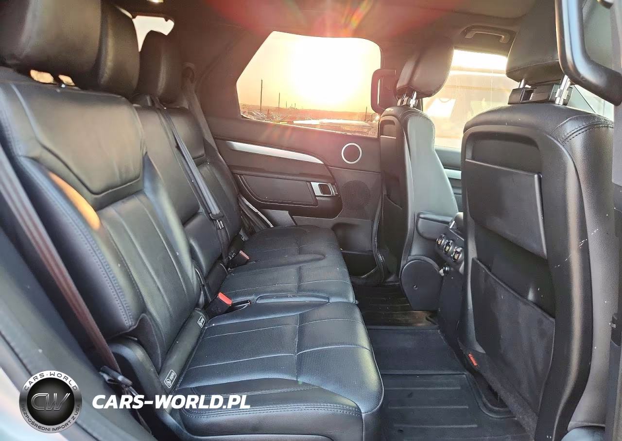 2020 Land Rover Discovery Landmark VIN:SALRU2RV3L2421024 - 11