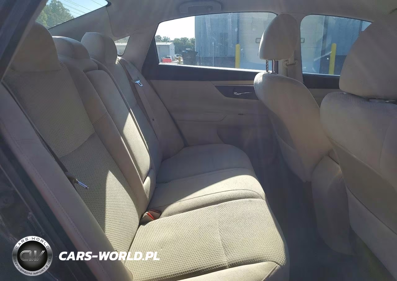 2015 Nissan Altima 2.5 S VIN:1N4AL3AP8FC464272 - 10