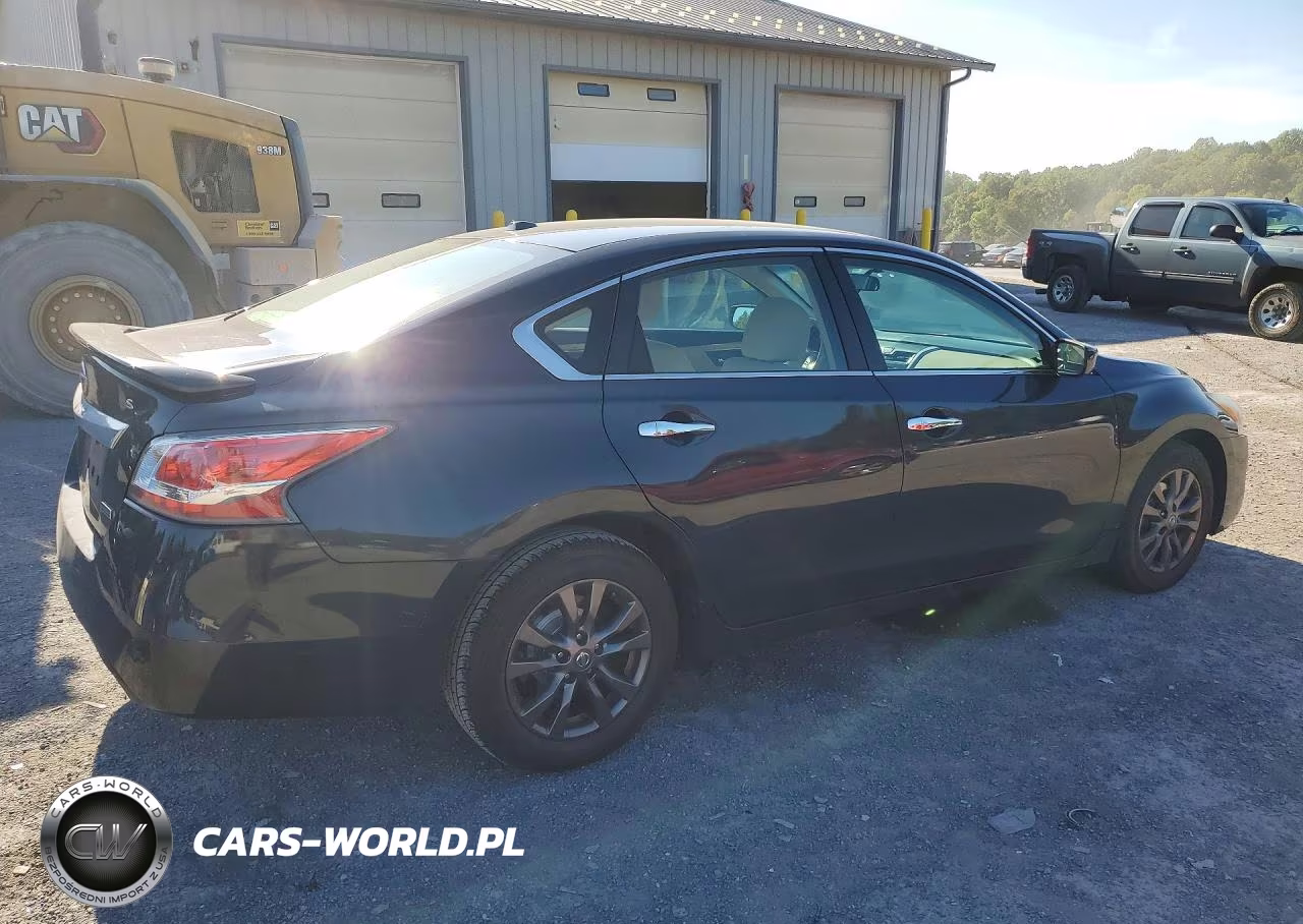 2015 Nissan Altima 2.5 S VIN:1N4AL3AP8FC464272 - 3