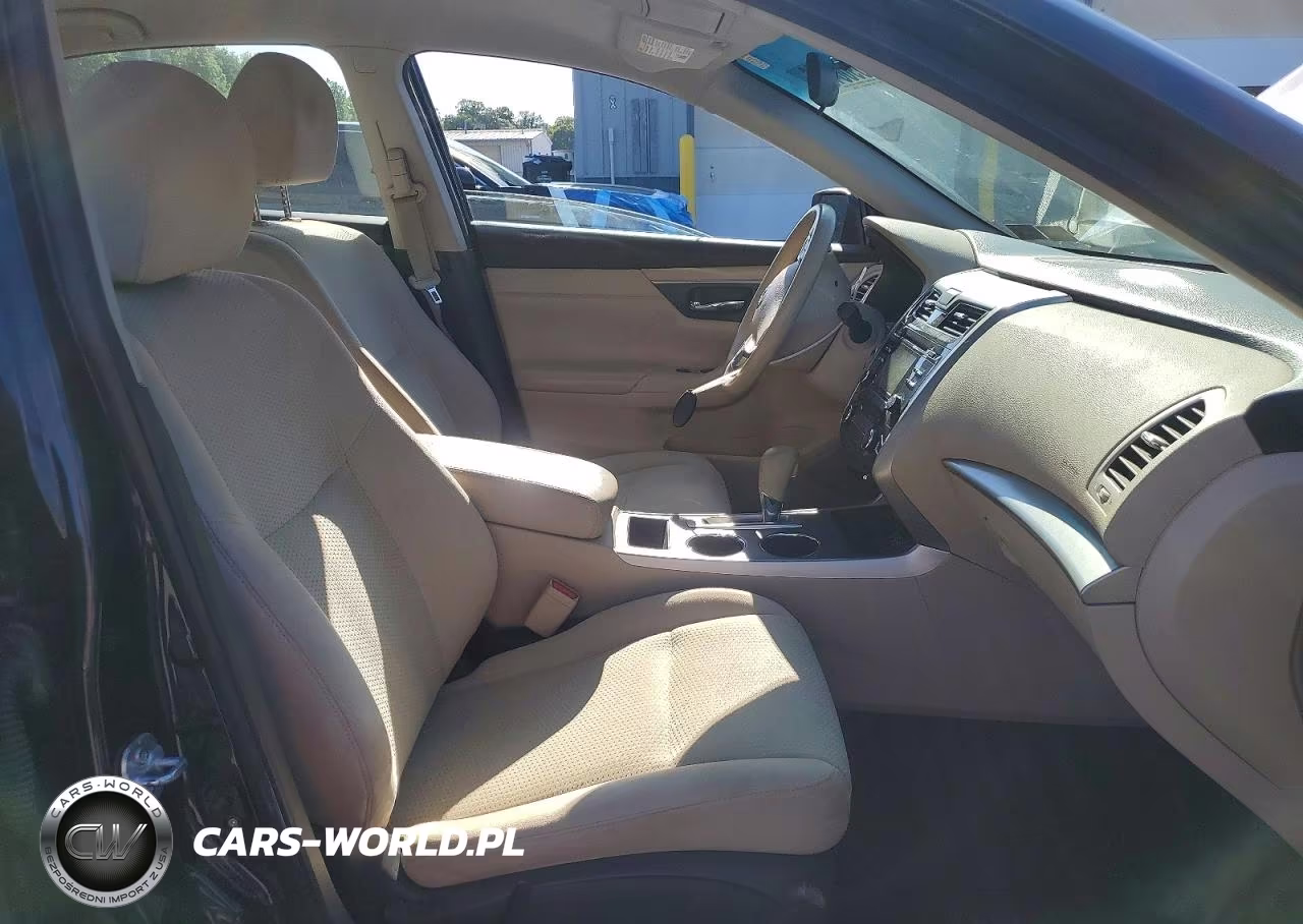 2015 Nissan Altima 2.5 S VIN:1N4AL3AP8FC464272 - 7