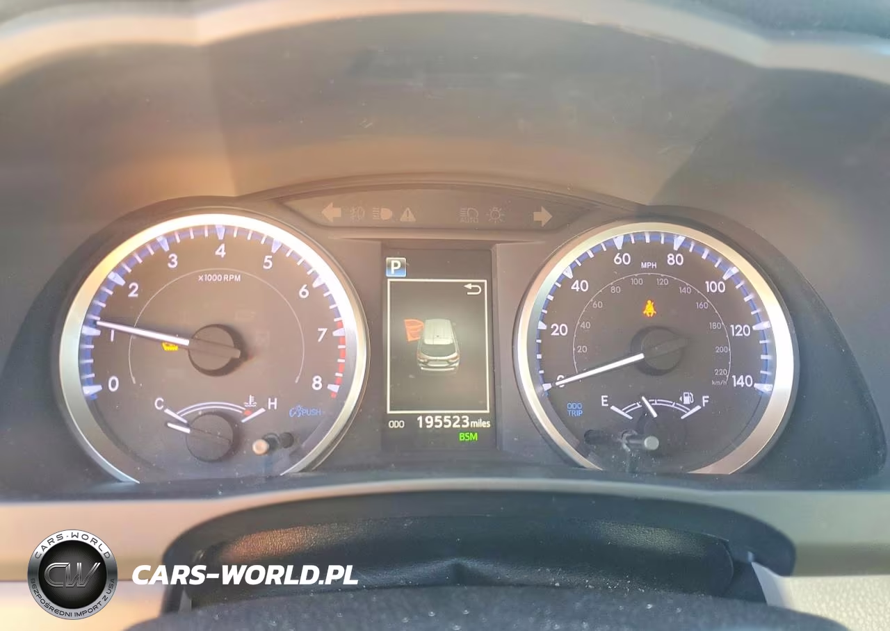 2019 Toyota Hilandr Le VIN:5TDZZRFH7KS325324 - 9