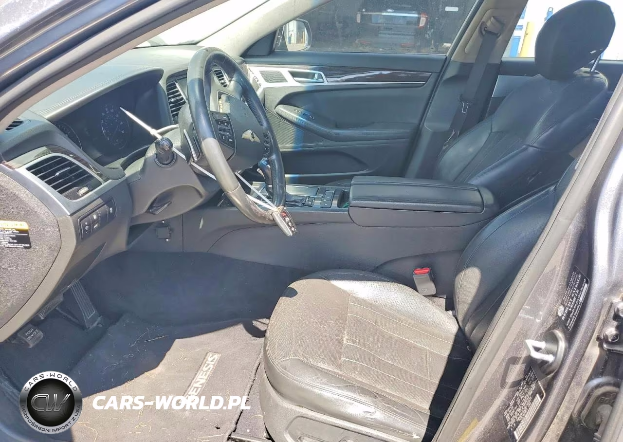 2016 Hyundai Genesis 3.8L VIN:KMHGN4JE2GU125839 - 7