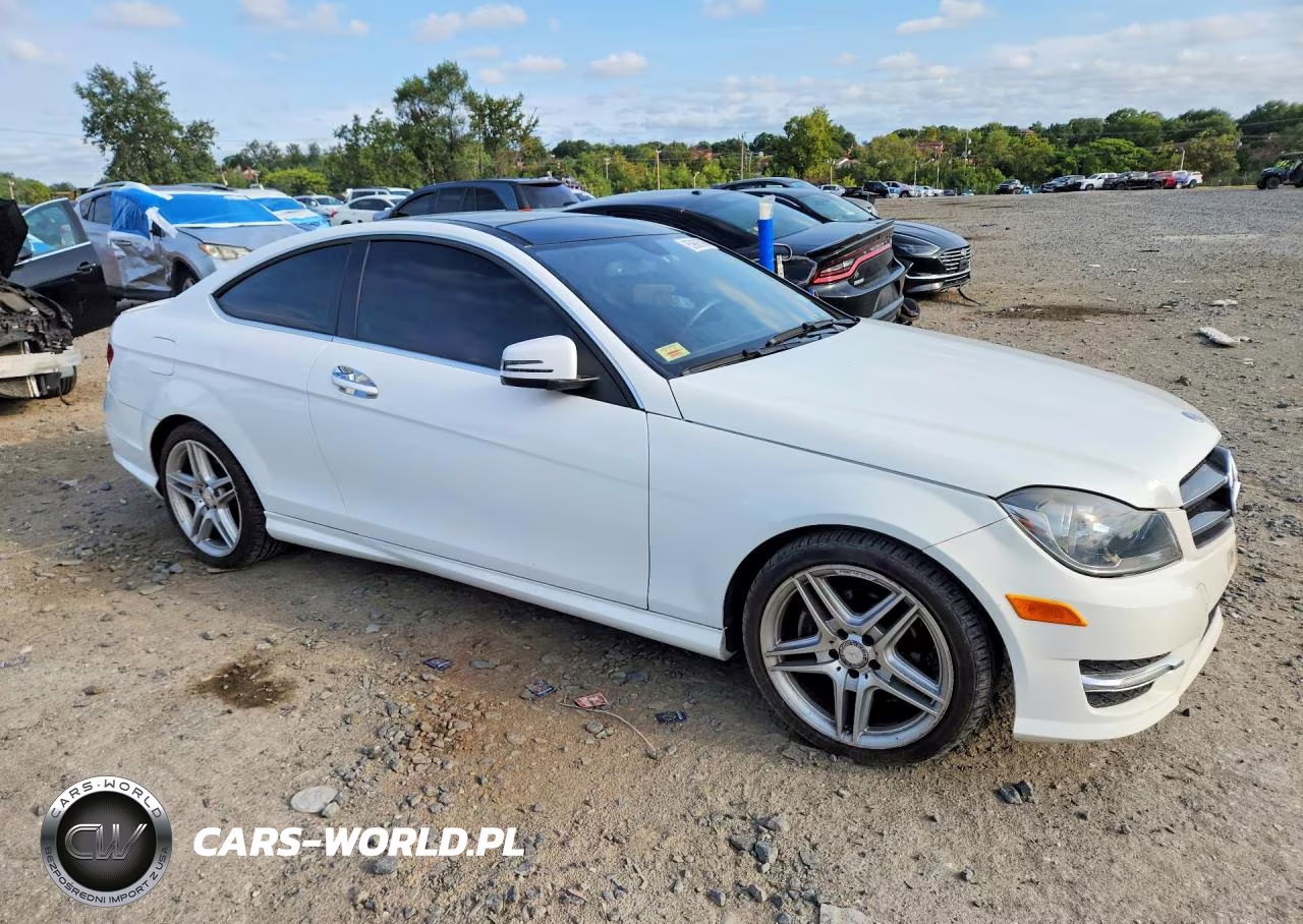 2014 Mercedes-Benz C 250 VIN:WDDGJ4HB5EG306947 - 4