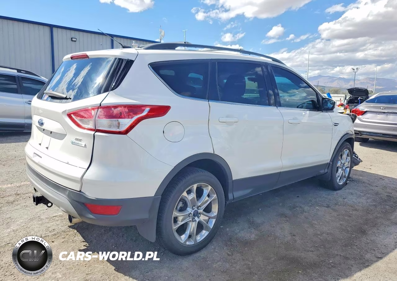 2013 Ford Escape Se VIN:1FMCU0GX1DUC35943 - 3