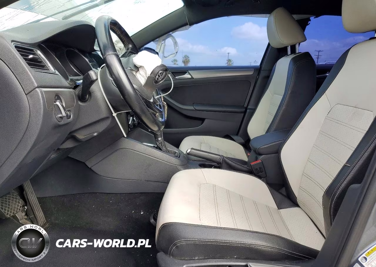 2016 Volkswagen Jetta Sport VIN:3VWD17AJ0GM303024 - 7