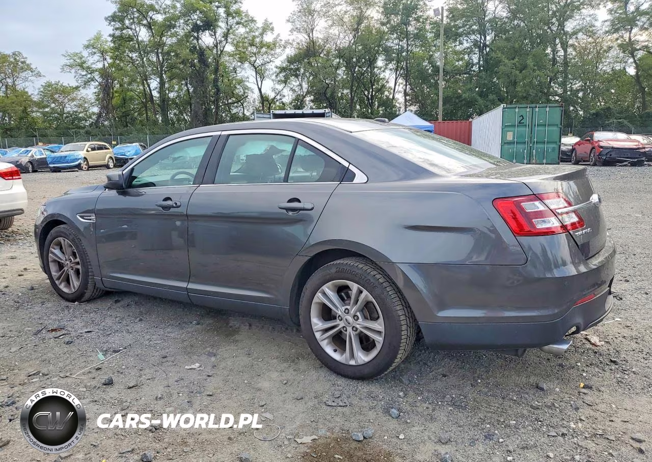 2017 Ford Taurus Sel VIN:1FAHP2H82HG138197 - 2