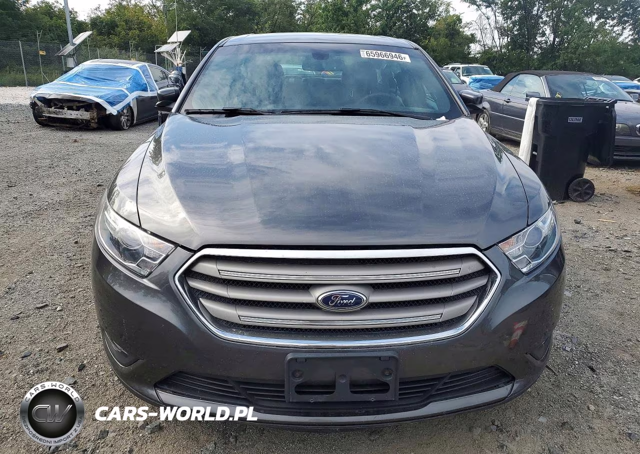 2017 Ford Taurus Sel VIN:1FAHP2H82HG138197 - 5
