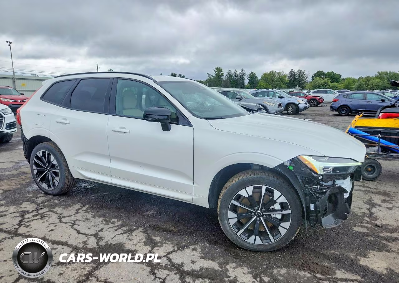 2026 Volvo Xc60 Plus VIN:YV4H60RC6T1392721 - 4