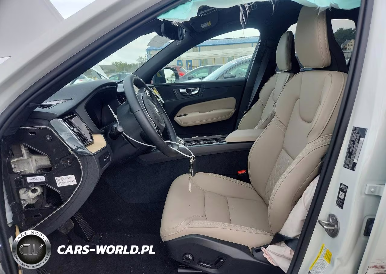 2026 Volvo Xc60 Plus VIN:YV4H60RC6T1392721 - 7
