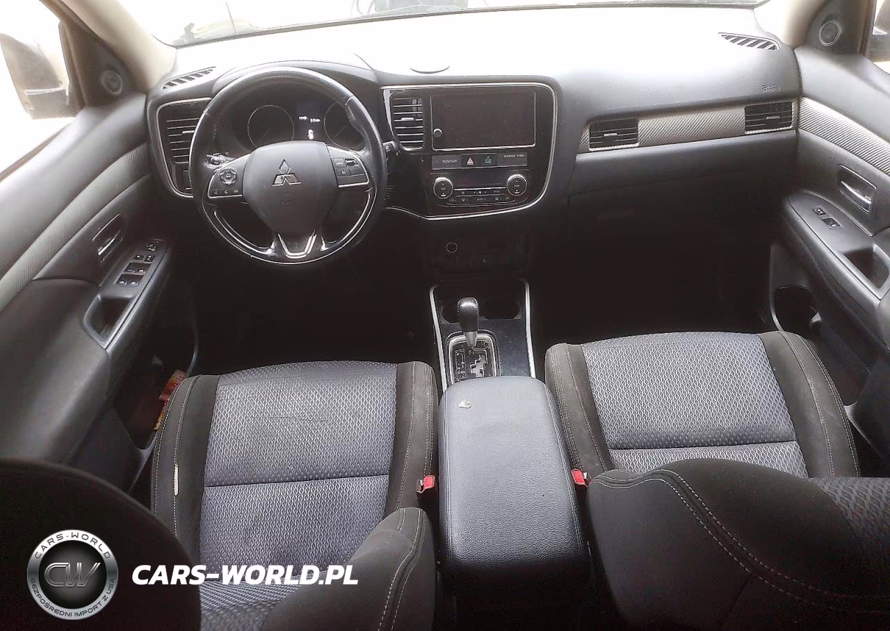 2018 Mitsubishi Outlander Se VIN:JA4AZ3A3XJZ043028 - 8