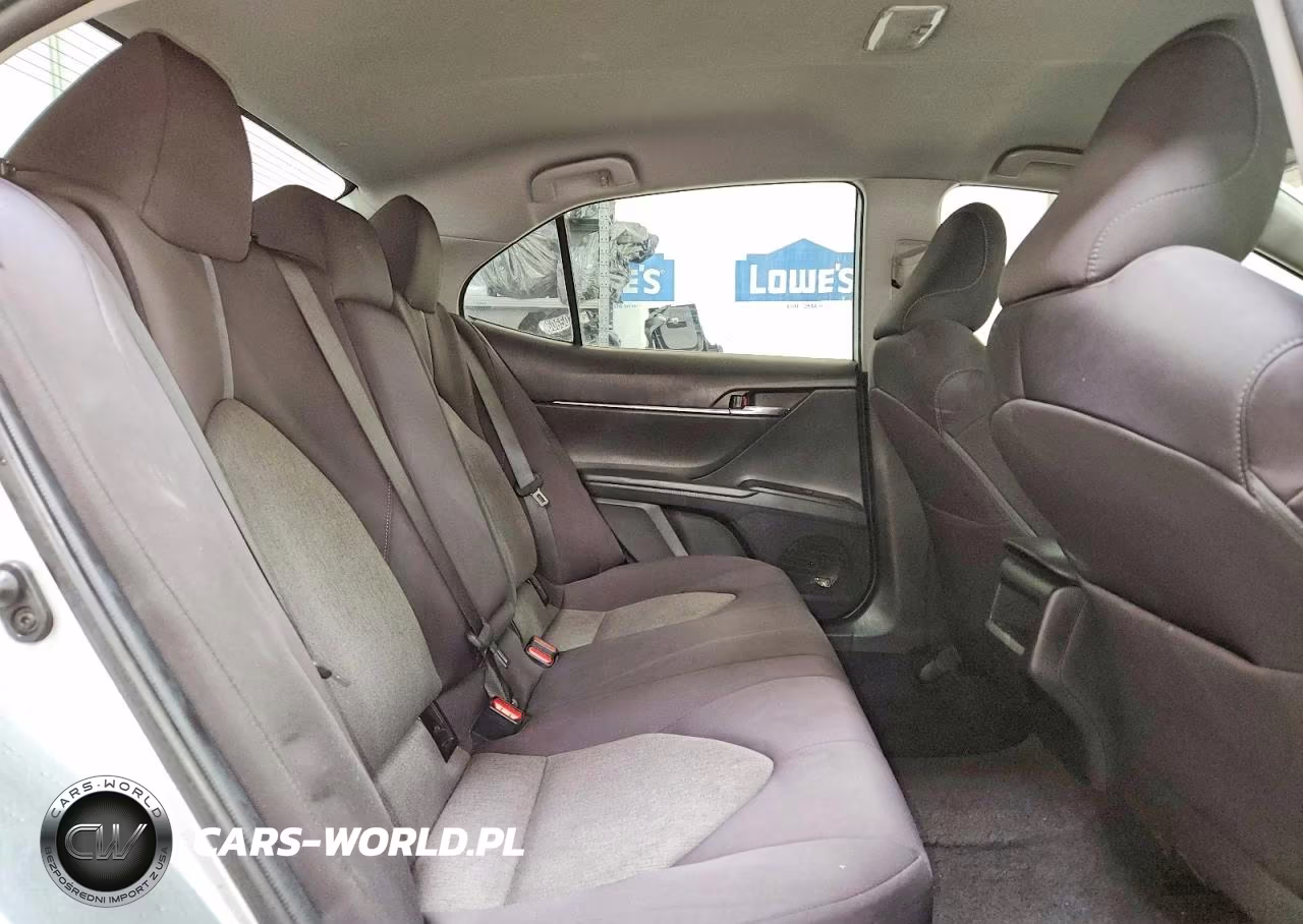 2021 Toyota Camry Le VIN:4T1C11AK4MU422458 - 10
