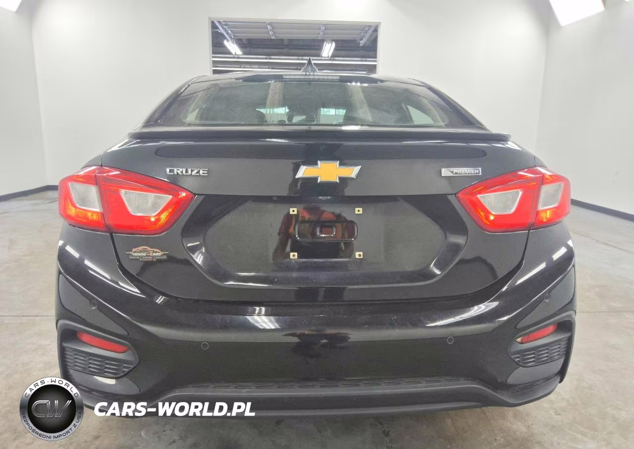 2016 Chevrolet Cruze Premier VIN:1G1BG5SM6G7239824 - 6