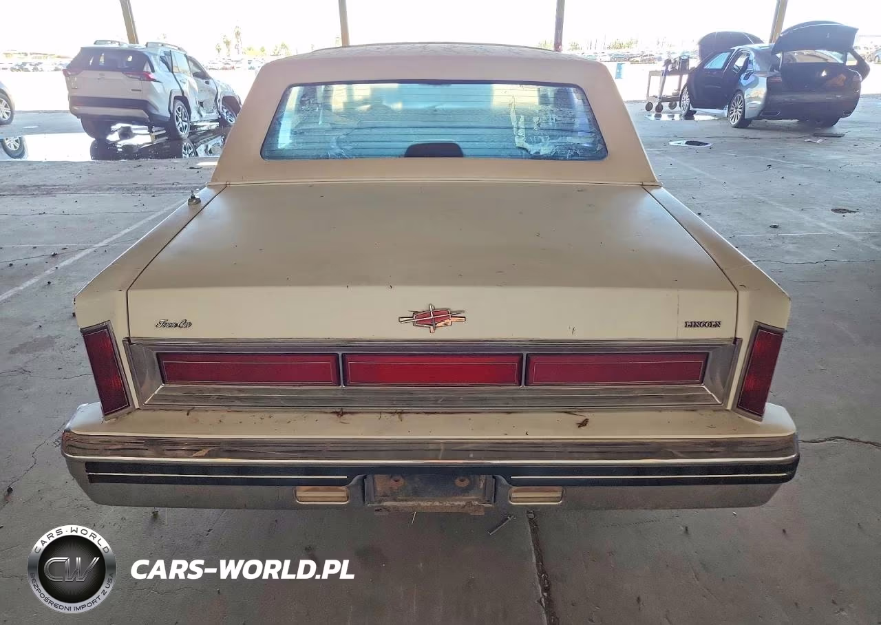 1984 Lincoln Town Car VIN:1LNBP96F5EY751619 - 6