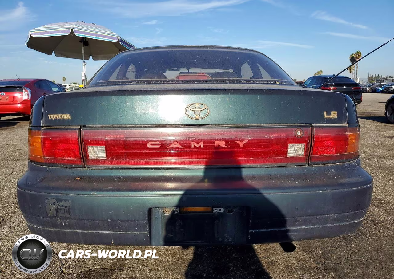 1994 Toyota Camry Le VIN:4T1SK12C8RU394297 - 6