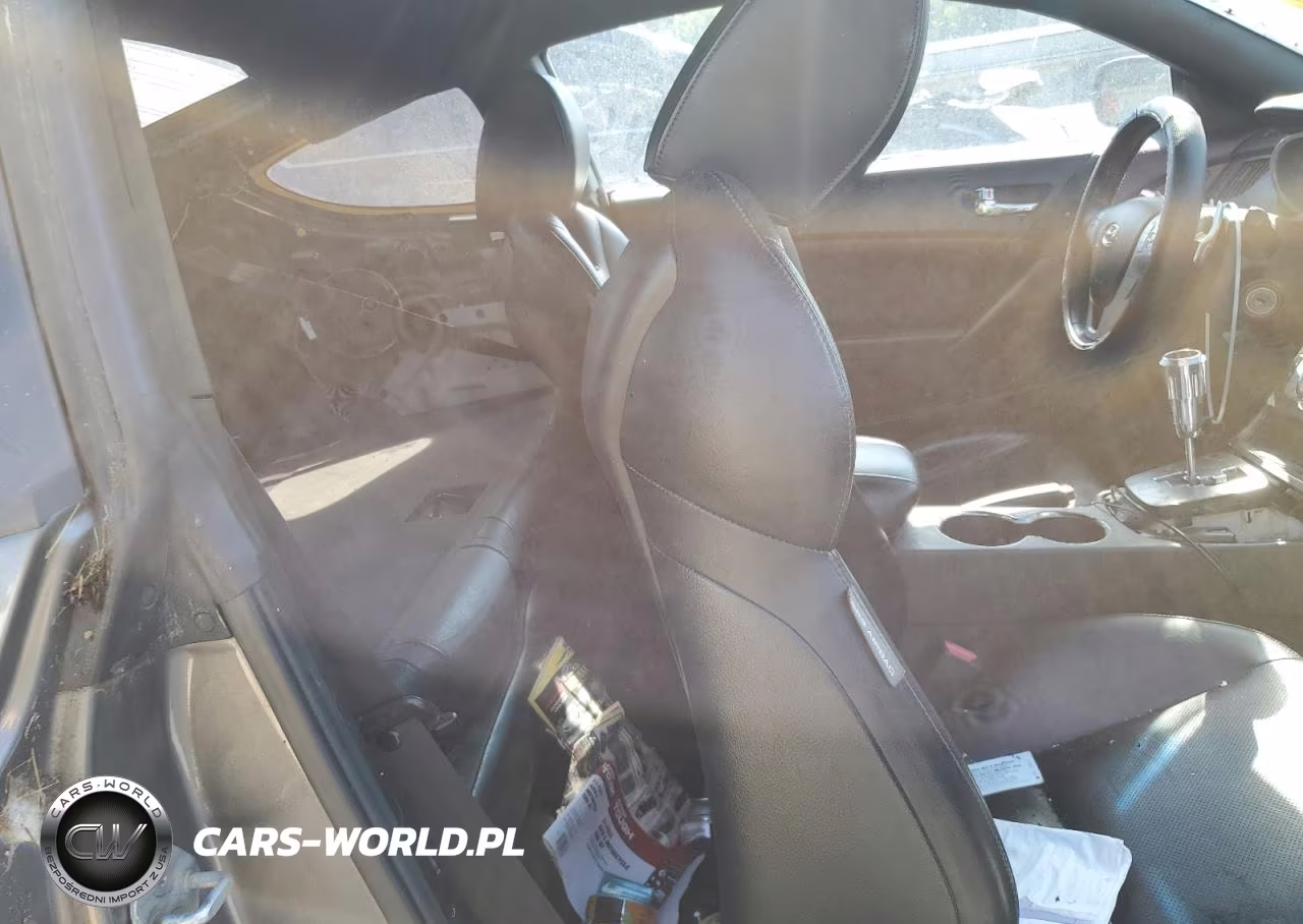 2010 Hyundai Genesis VIN:KMHHU6KH3AU012565 - 10
