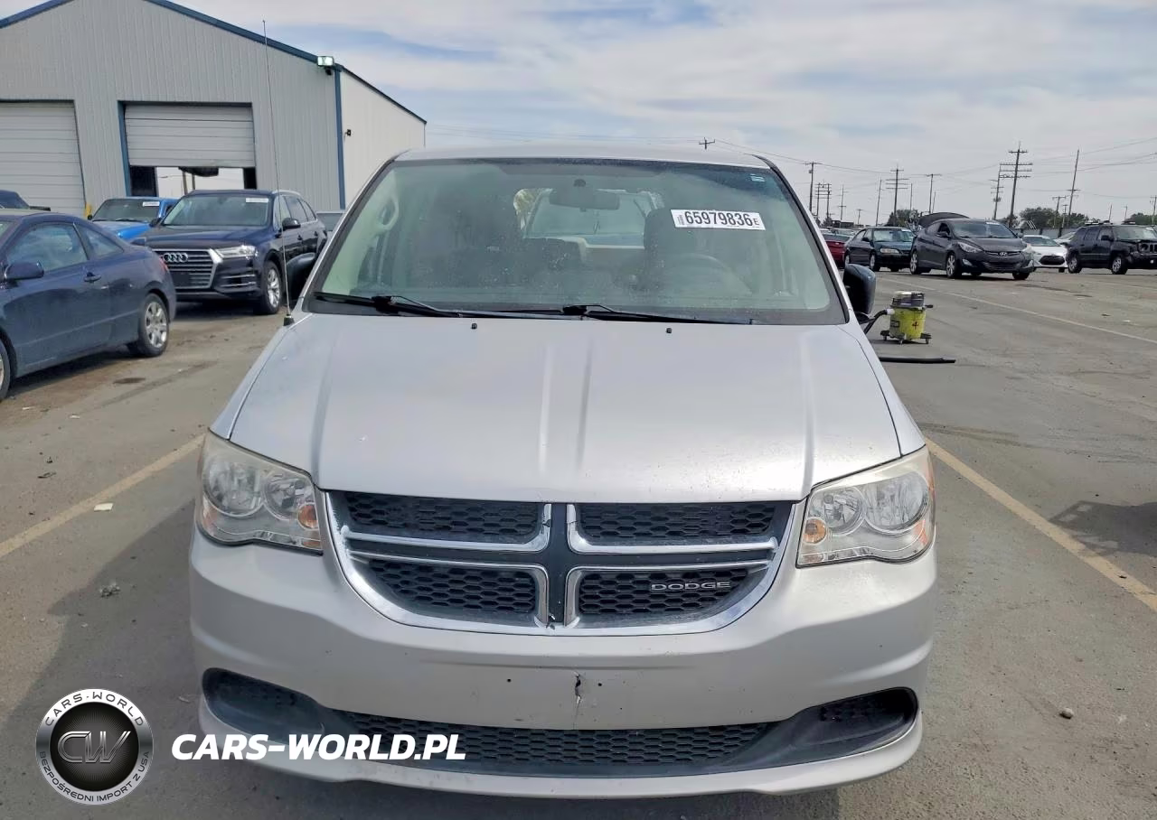 2011 Dodge Grand Caravan Express VIN:2D4RN4DG9BR769051 - 5