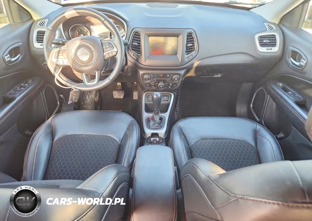 2018 Jeep Compass Latitude VIN:3C4NJCBB0JT227325 - 8